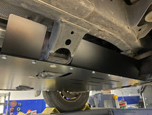 Load image into Gallery viewer, FSPE Catalytic Converter Guard for Toyota Sequoia 2000-2007