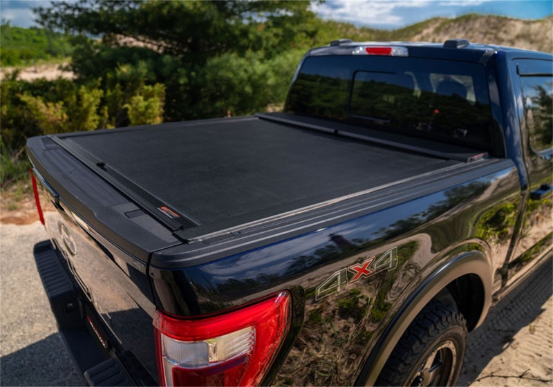 Roll-N-Lock Chevy Silverado/Sierra SB 77-3/4in M-Series Retractable Tonneau Cover